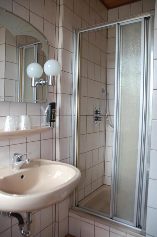 Hotel Pension Frankfurter Hof Homberg  Bagian luar foto