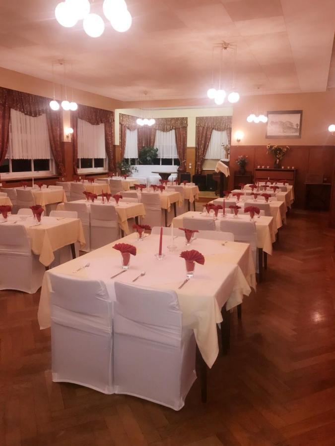 Hotel Pension Frankfurter Hof Homberg  Bagian luar foto